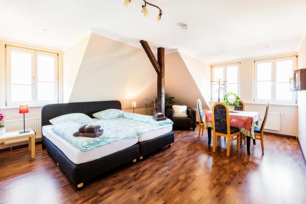 Heinsens Ellerbek Bed & Breakfast Eksteriør bilde